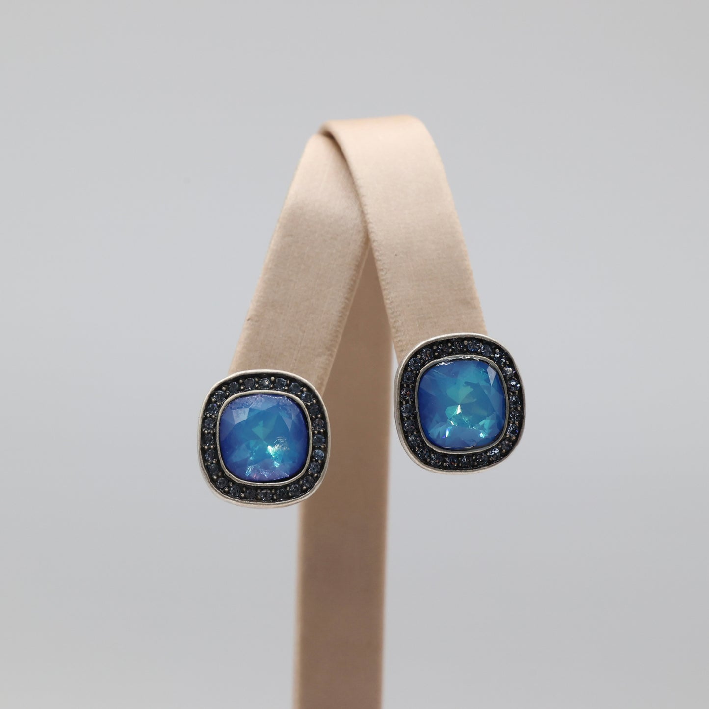 Givenchy Crystal Blue Fashion Stud Earrings