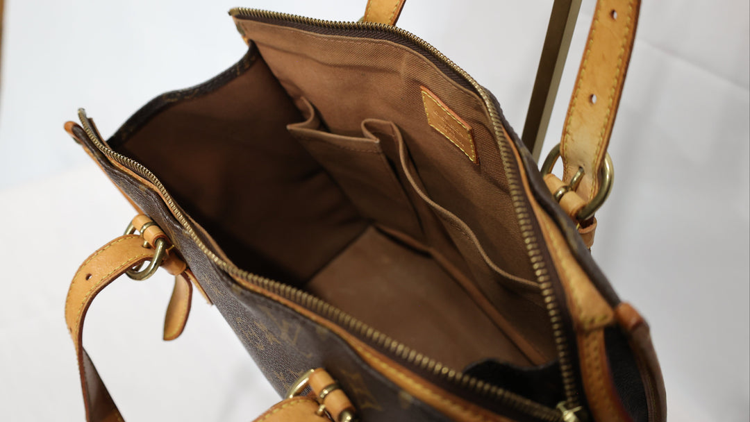 Vintage Louis Vuitton Square shaped Handbag