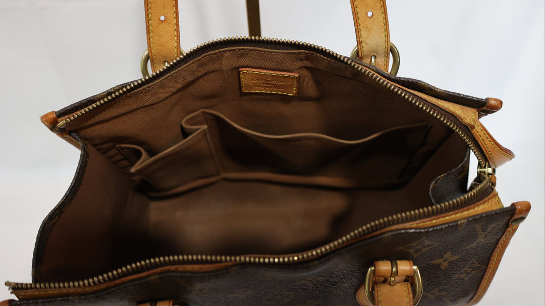 Vintage Louis Vuitton Square shaped Handbag
