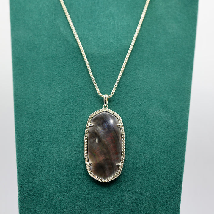 Kendra Scott Grey Pendant Necklace - 34 inches/ 24.32g