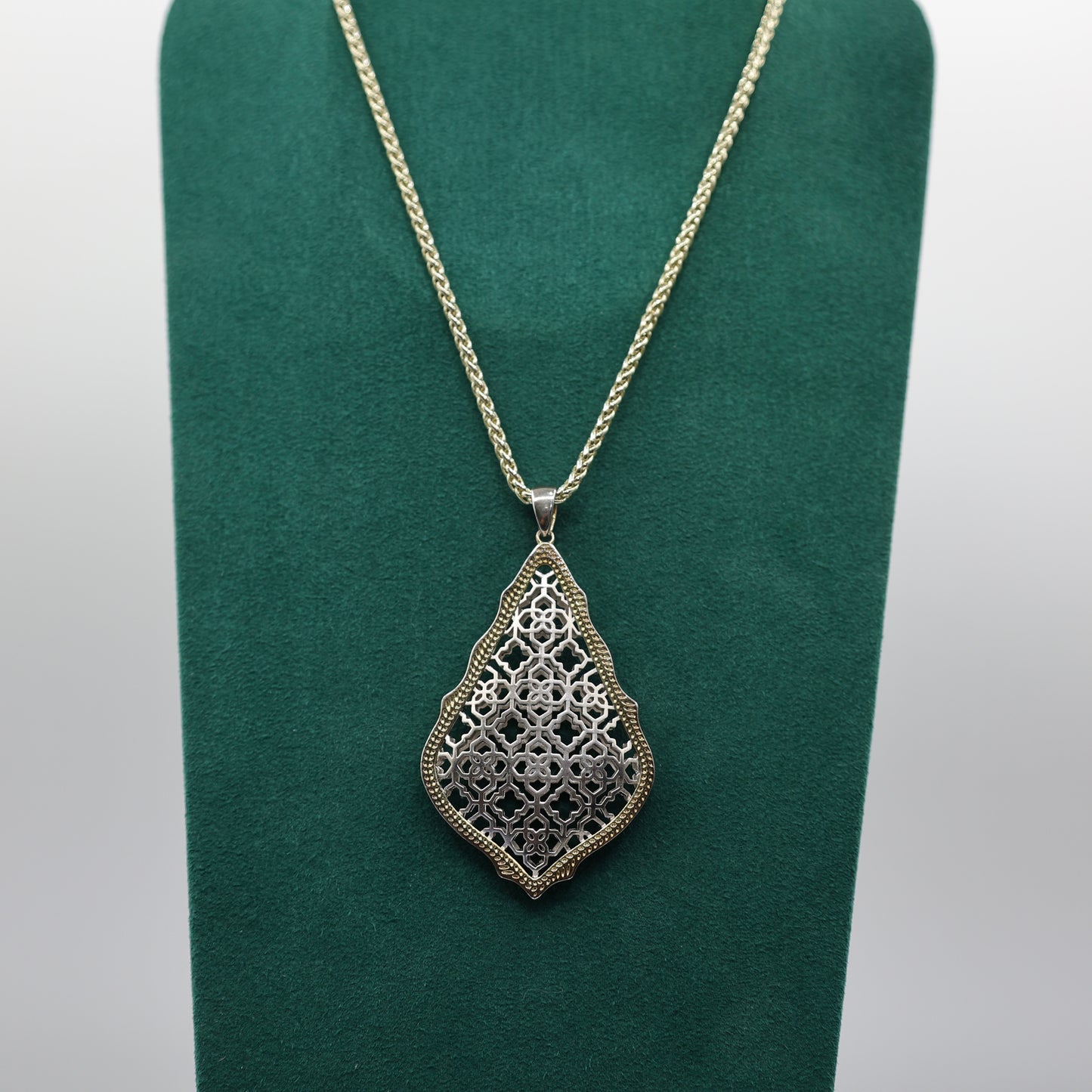 Kendra Scott Gold Plated Filigree Pendant Necklace