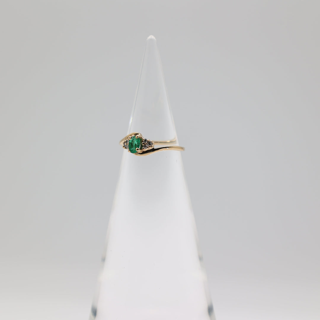 10K Yellow Gold Emerald and Diamond Accented Ring Size 5.25