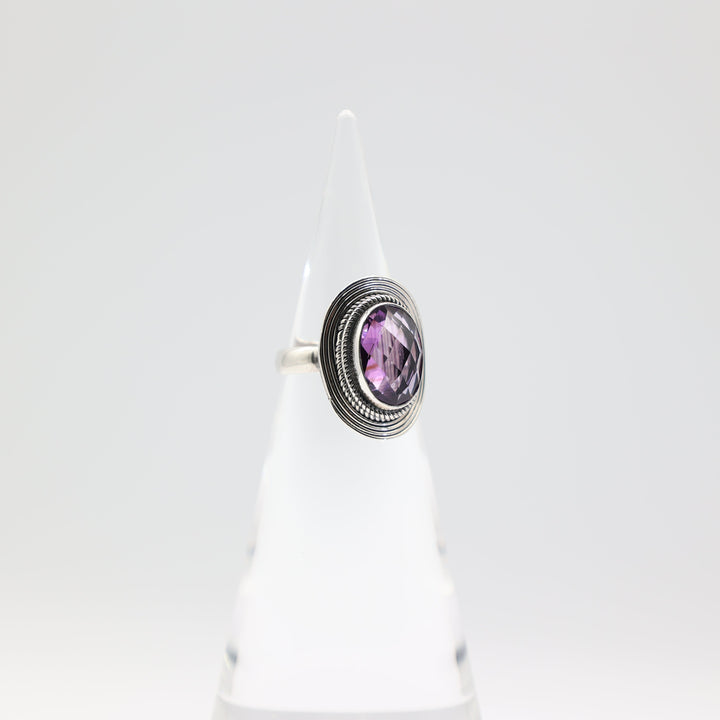 925 Sterling Silver 14x10mm Oval Amethyst Ring Size 7.75