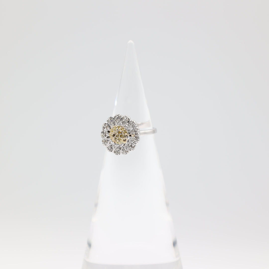 925 Sterling Silver Daisy Flower Ring Size 6.75