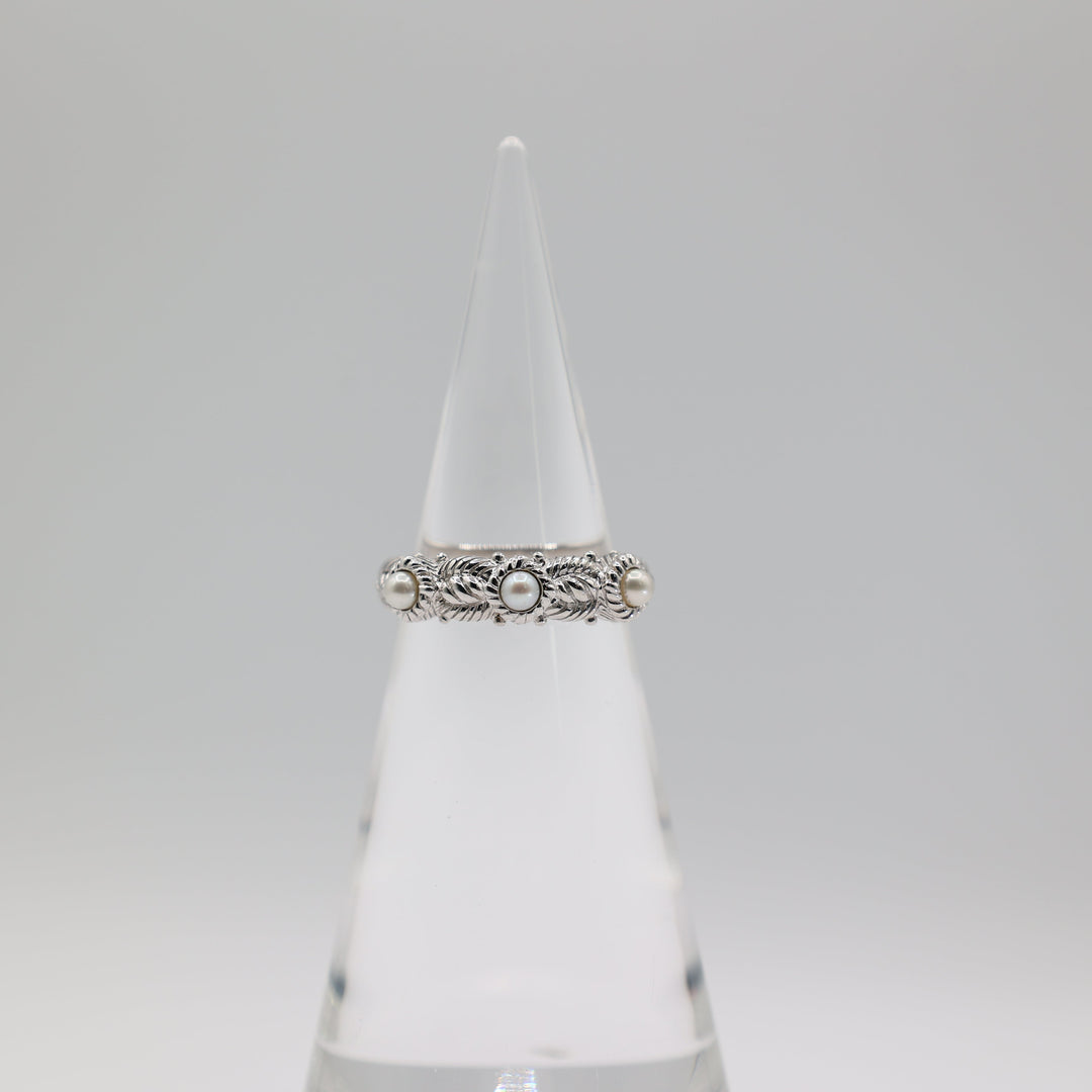 Judith Ripka 925 Sterling Silver Three Pearl Ring Size 11