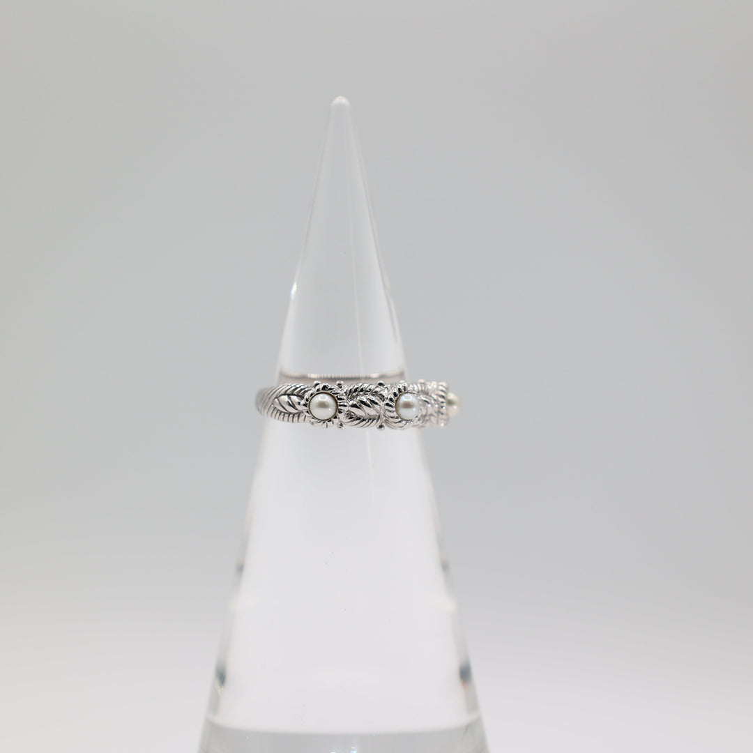 Judith Ripka 925 Sterling Silver Three Pearl Ring Size 11