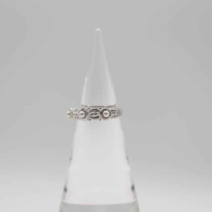 Judith Ripka 925 Sterling Silver Three Pearl Ring Size 11