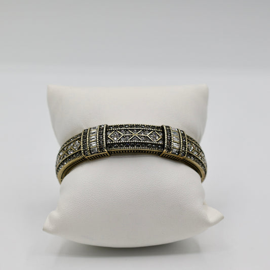 Heidi Daus Swarovski Crystal Hinge Bangle "Everyday Elegance"