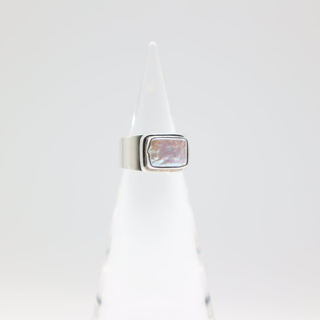 925 Silver Mother of Pearl Rectangle Ring Size 8.5