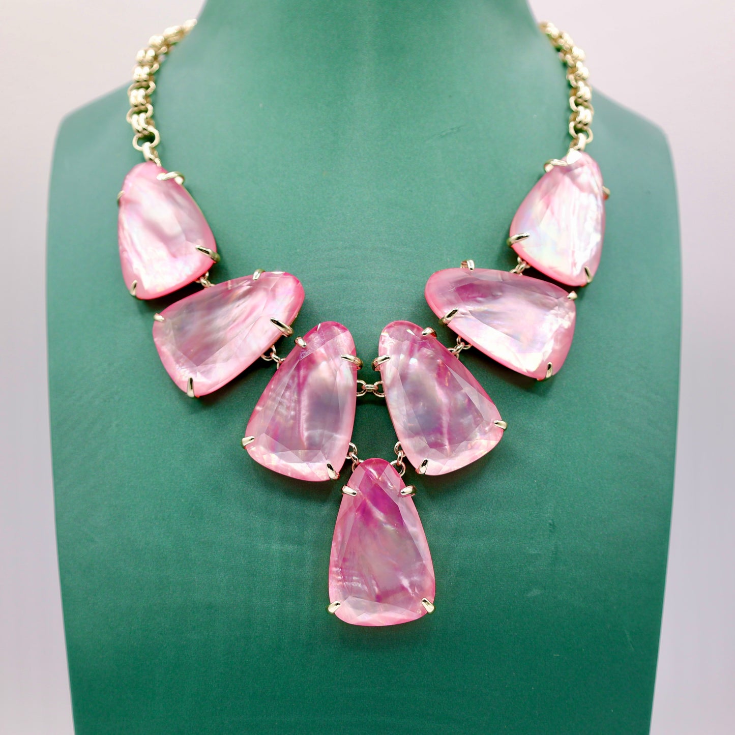 Kendra Scott Pink Harlow Necklace - 18"