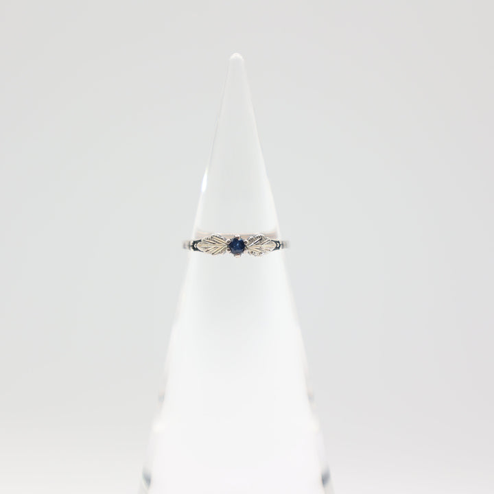 925 Silver Round Blue Sapphire 3mm Ring with Leaf Accents Size 7