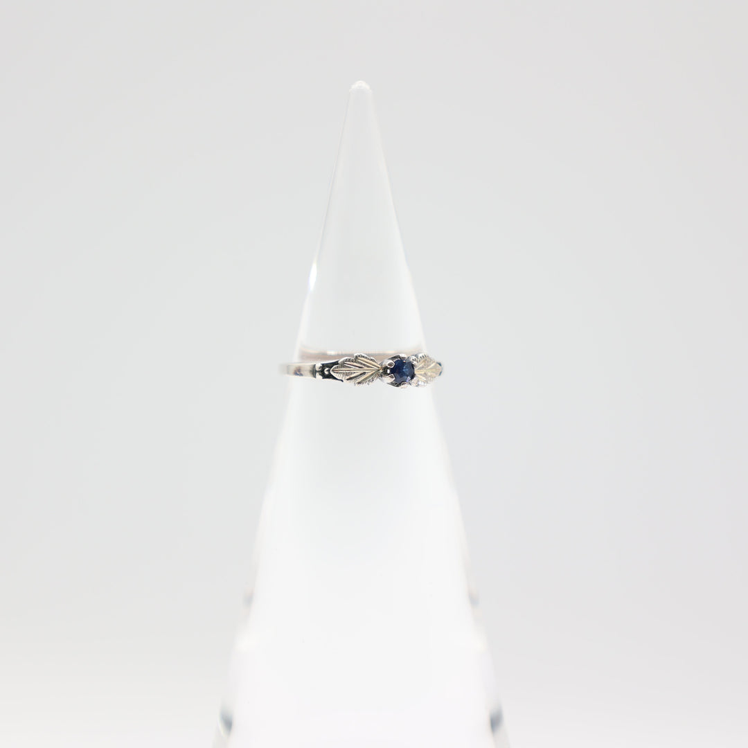 925 Silver Round Blue Sapphire 3mm Ring with Leaf Accents Size 7
