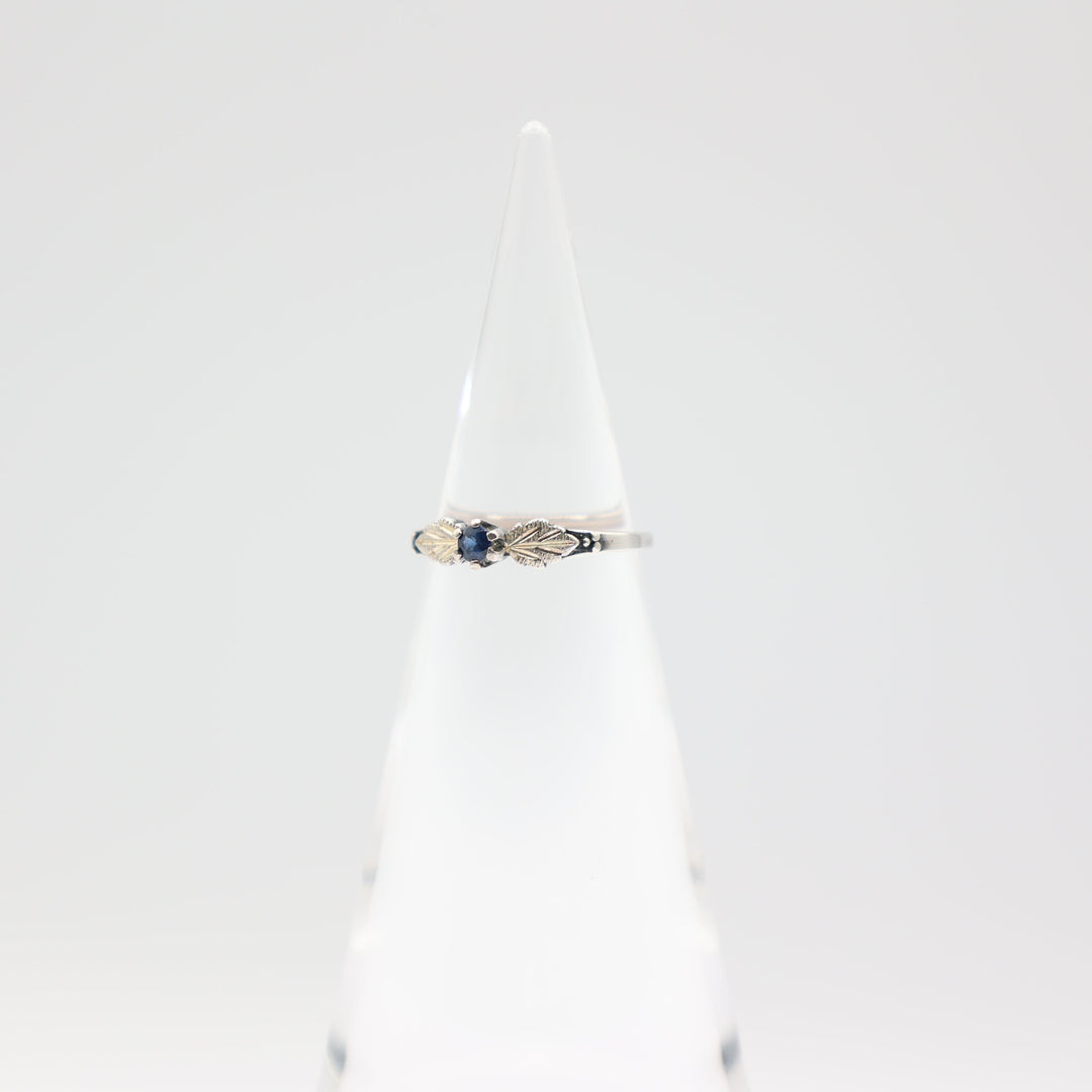 925 Silver Round Blue Sapphire 3mm Ring with Leaf Accents Size 7