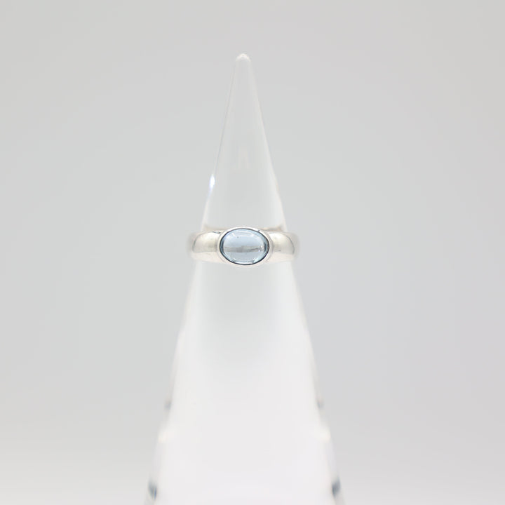 925 Sterling Silver Oval Blue Quartz Ring Size 7 8mm x 6mm