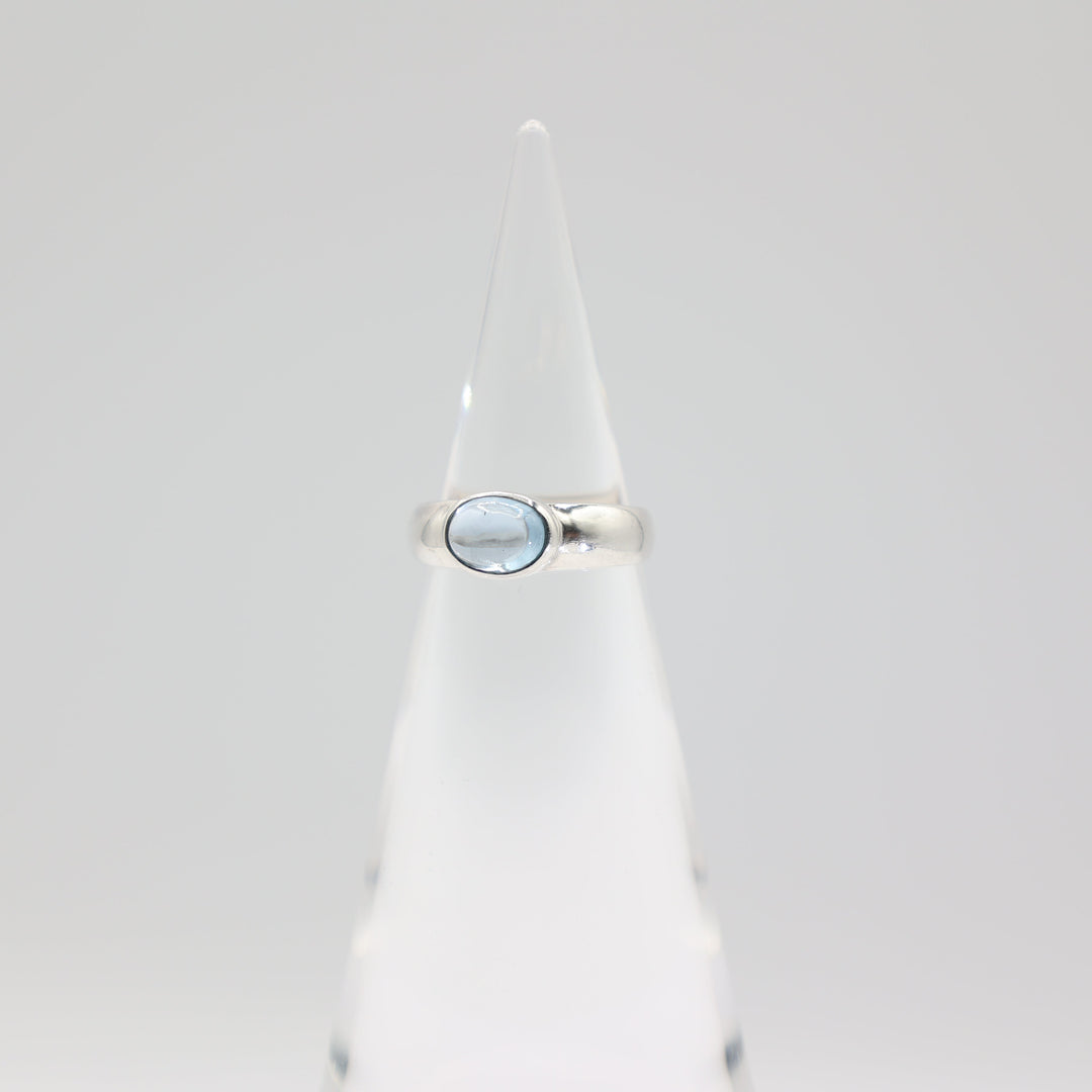 925 Sterling Silver Oval Blue Quartz Ring Size 7 8mm x 6mm