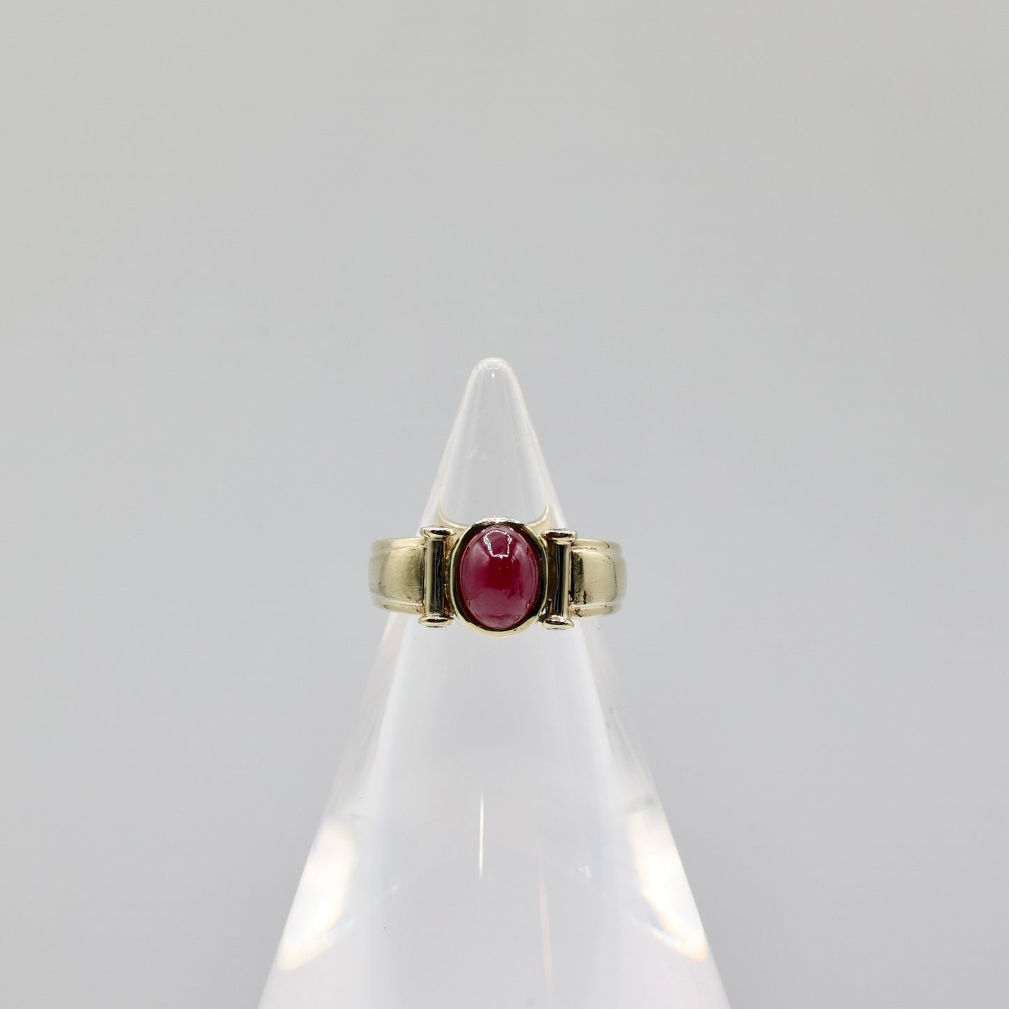 14k Yellow Gold Ruby Cabochon  Ring Size- 7.75