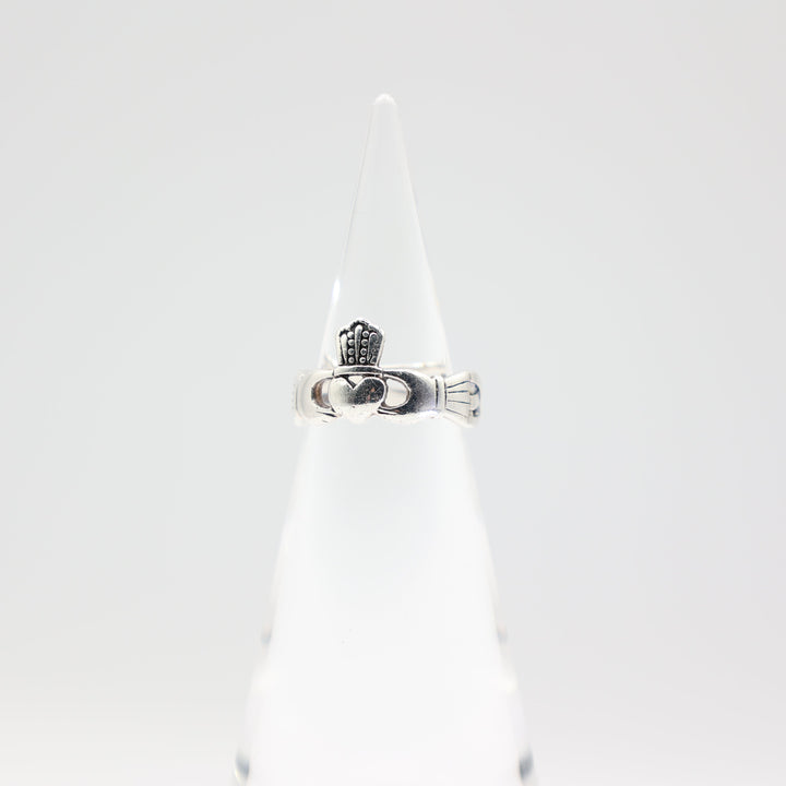 925 Sterling Silver Irish Claddagh Heart Hand Ring Size 7.5