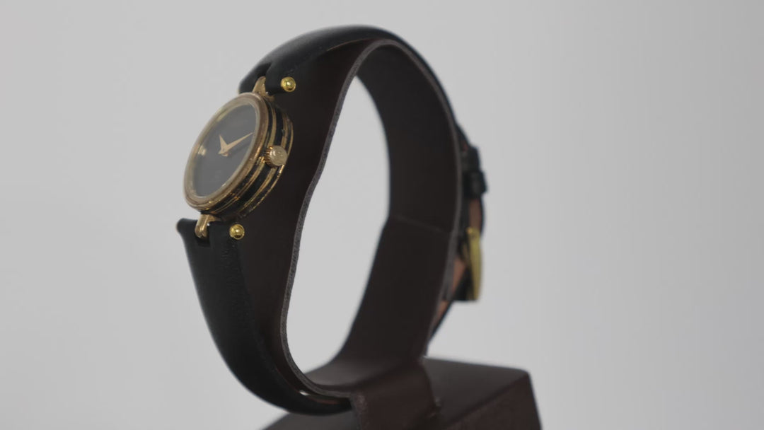 Gucci Round Gold Plated Black GG Quartz Watch Classic Luxury