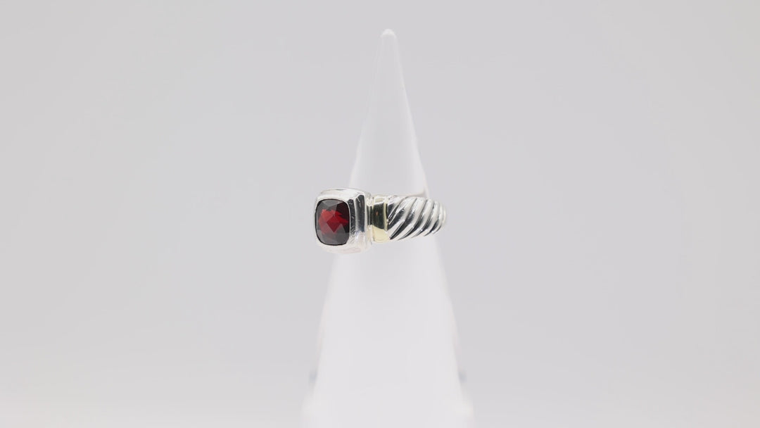 David Yurman Square Garnet Silver Gold Cable Band Ring Size 6.5