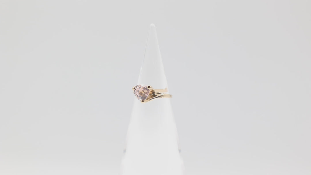 14k Yellow Gold Band with 8mm Light Pink Quartz Ring Size 6.75