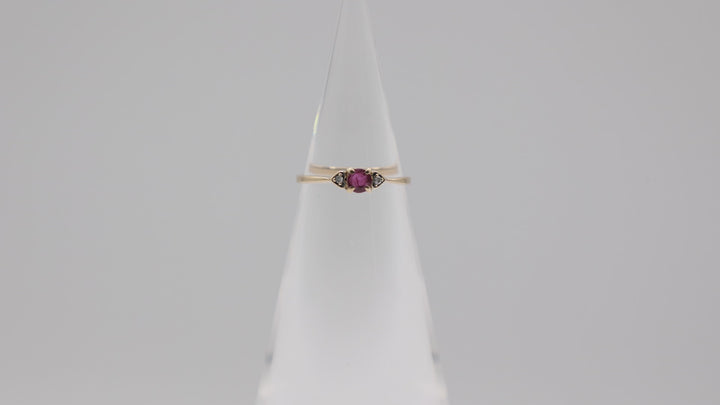 14K Yellow Gold 4mm Ruby And 1mm Diamond Accents Ring Size 6
