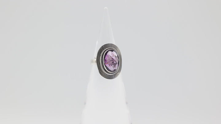 925 Sterling Silver 14x10mm Oval Amethyst Ring Size 7.75