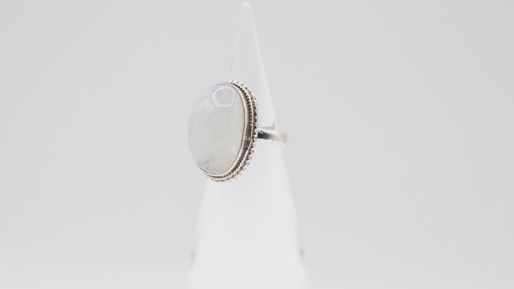925 Silver Oval Natural Moonstone Ring Size 6.5 22mm x 17mm
