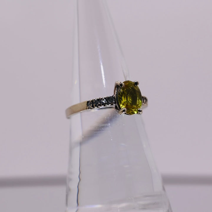 18k Yellow Gold with Yellow Topaz & White Diamonds Ring - Size 5.5