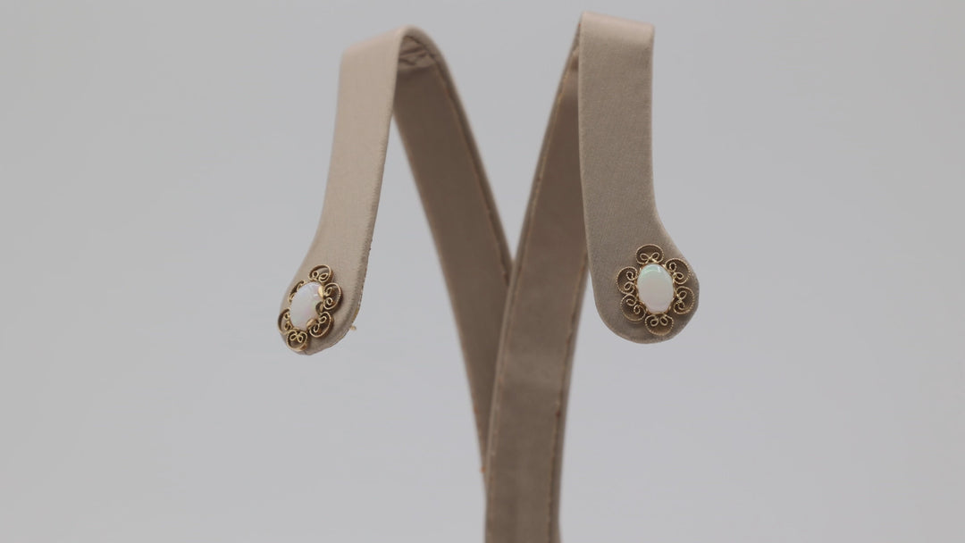 14K Yellow Gold Filigree Opal Stud Earrings With Vintage Charm