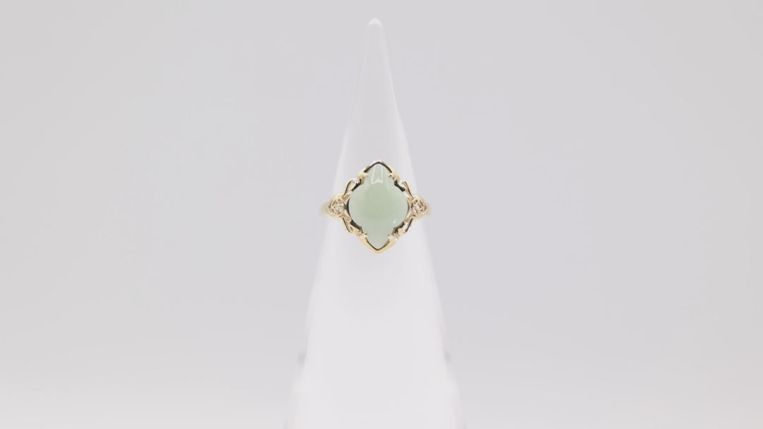 14k Hong Kong Yellow Jadeite Diamond Shape Ring Size 6.75