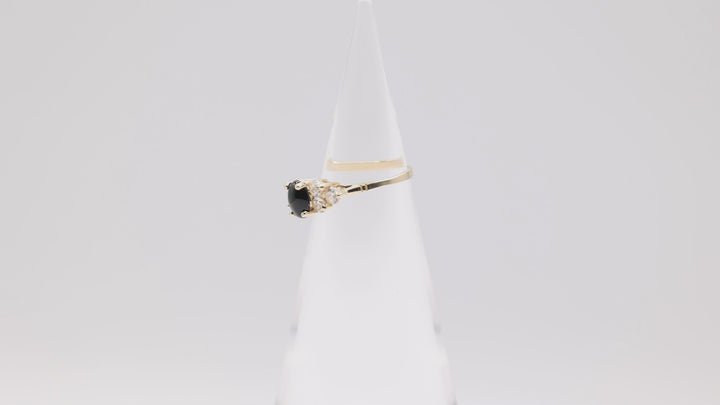 14k Yellow Gold Oval Black Onyx Ring with White CZ Size 6.5