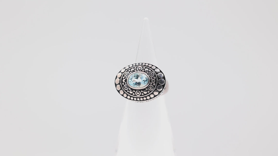 925 Sterling Silver Art Deco Blue Topaz Ring - Size 7 / 10.76 g