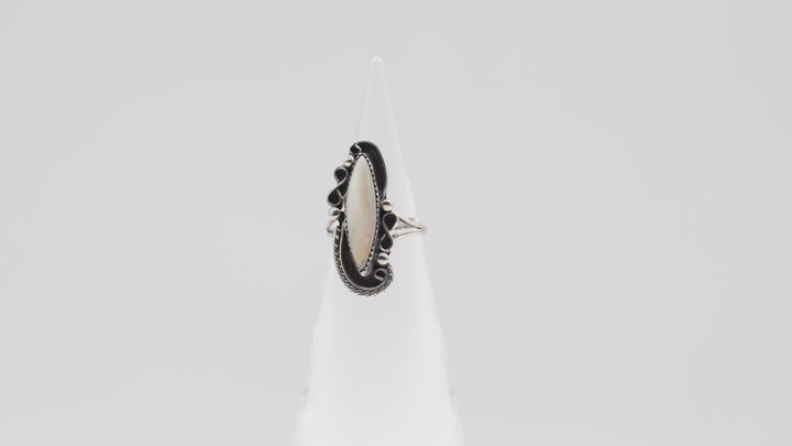 925 Sterling Silver Mother of Pearl Stone Ring Size 6 21x6mm
