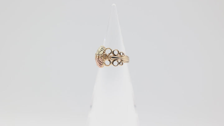 10k Yellow Gold 2 Hearts Artistic Band Ring Size 7 for Women