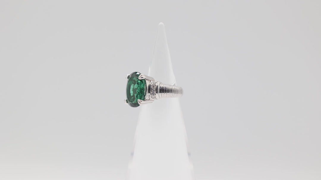 Judith Ripka 925 Sterling Silver Emerald Green Spinel Ring Size 5.75