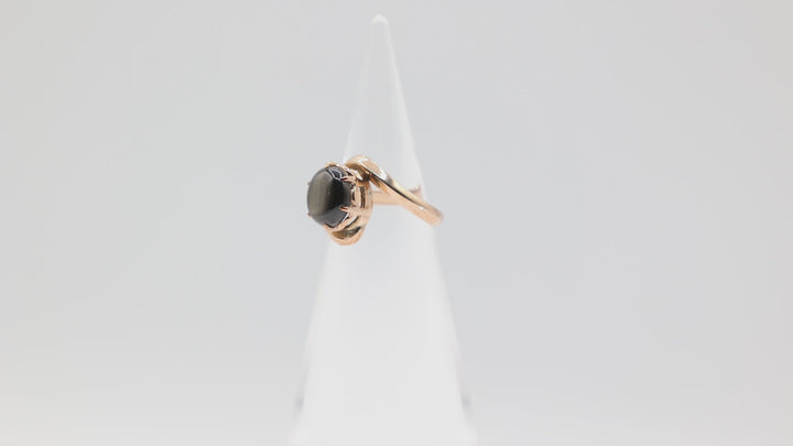 18K Yellow Gold 9X8mm Black Star Sapphire Ring Size 5.5