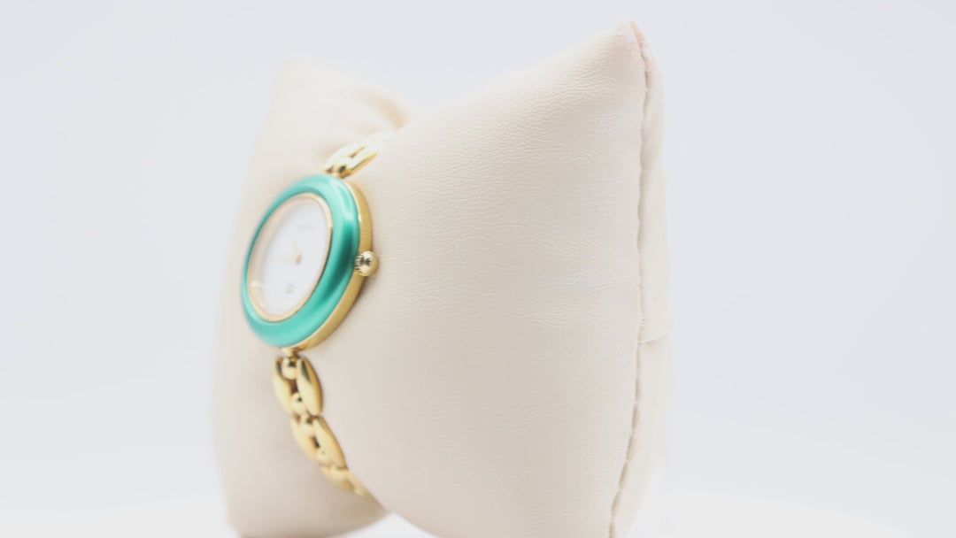 Gucci Yellow Gold Vintage Interchangable Gold Bezel Watch