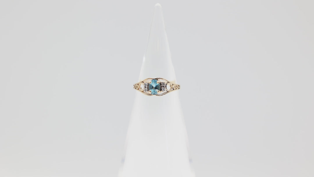 14k Yellow Gold Blue Aquamarine and Diamond Filigree Ring Size 5.75