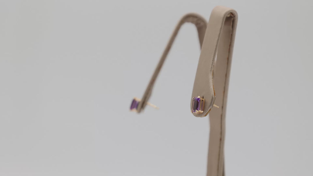 14K Yellow Gold Emerald Cut Amethyst Stud Earrings 6x4mm