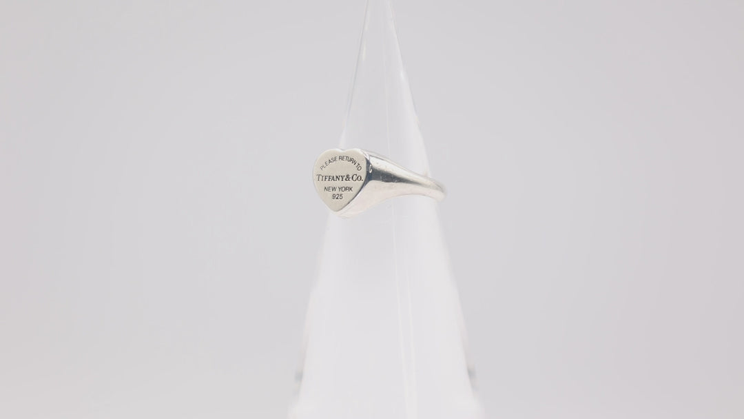 Tiffany & Co. Heart Signet Band Ring Size- 6.25