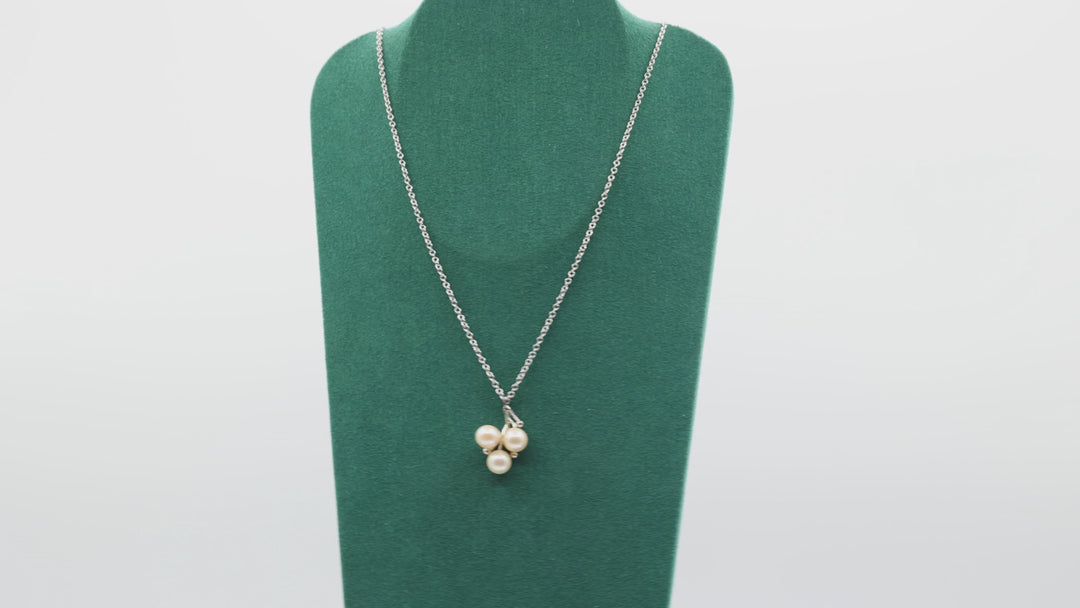 14k White Gold 18 Inch Chain Triple Pearl Tree Pendant Necklace