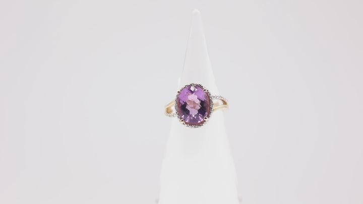 10k Gold Ring with Purple Amethyst and Diamonds- Size 6.5