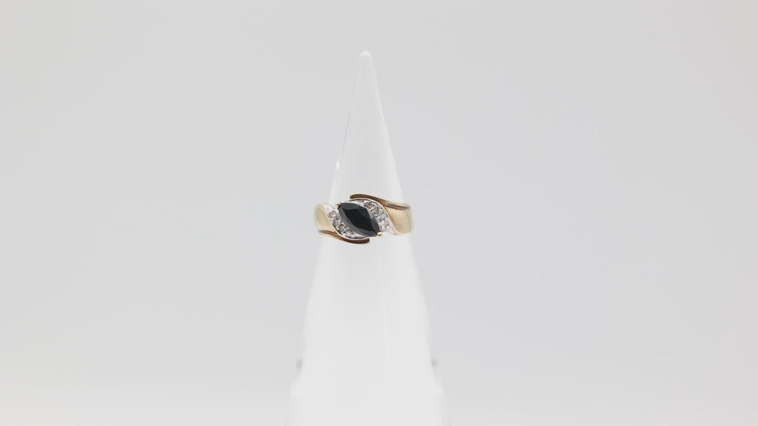 10k Yellow Gold Twisted Band Ring with Diamonds and Onyx