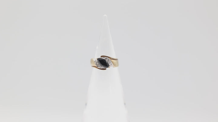 10k Yellow Gold Twisted Band Ring with Diamonds and Onyx