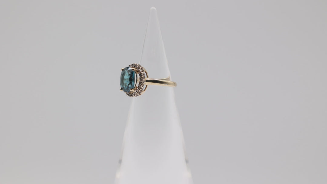 14K Yellow Gold Blue Topaz Halo Ring With White Diamonds 1mm Size 5.5