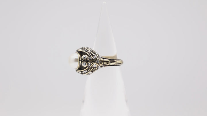 Authentic Heidi Daus Clear Crystal and Pearl Ring Size- 9.5