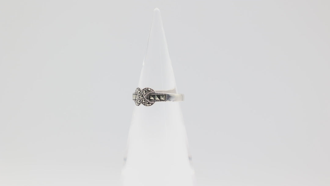 925 Sterling Silver X Studded Ring Size 8
