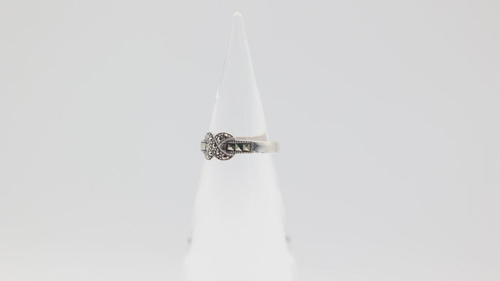 925 Sterling Silver X Studded Ring Size 8