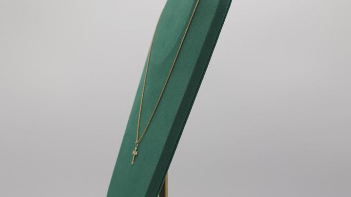 14k Yellow Gold 18 Inch Chain with Christ Pendant Jewelry