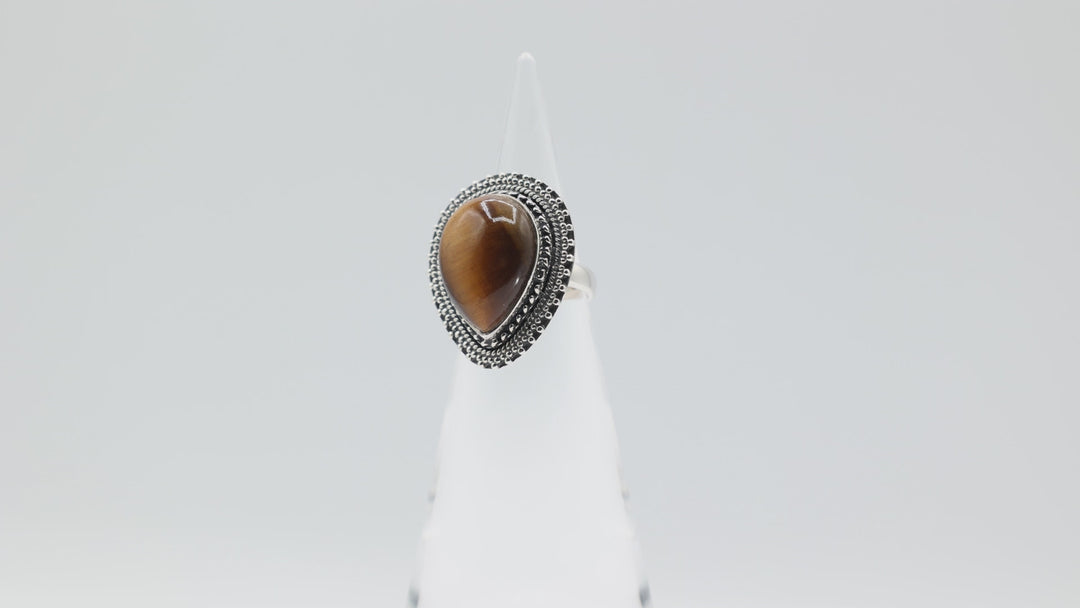 925 Sterling Silver Band Ring with Pear Cut 20x15mm Tigers Eye Stone Size 7.5